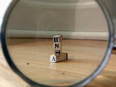 image of magnifying glass